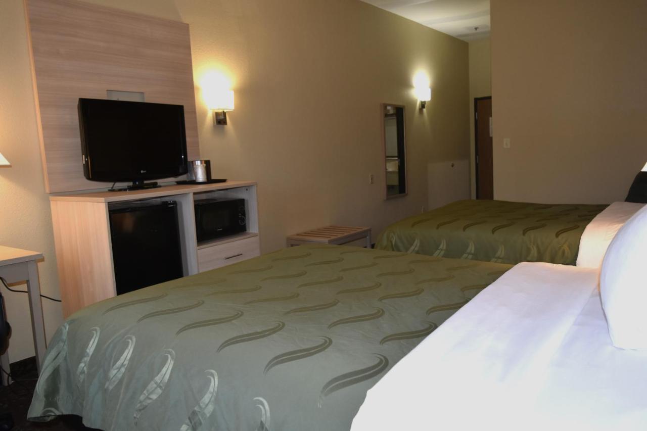 Quality Inn & Suites Brooks Louisville South Extérieur photo