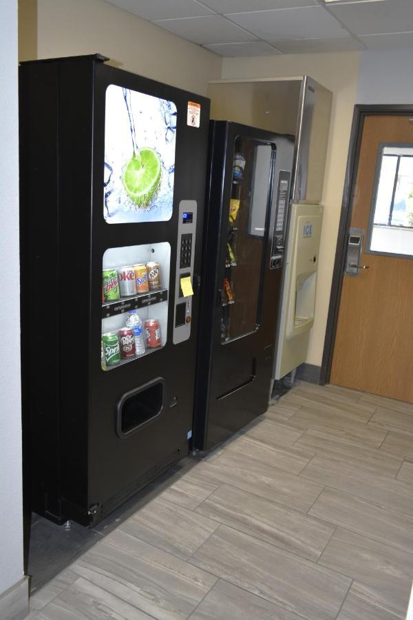Quality Inn & Suites Brooks Louisville South Extérieur photo