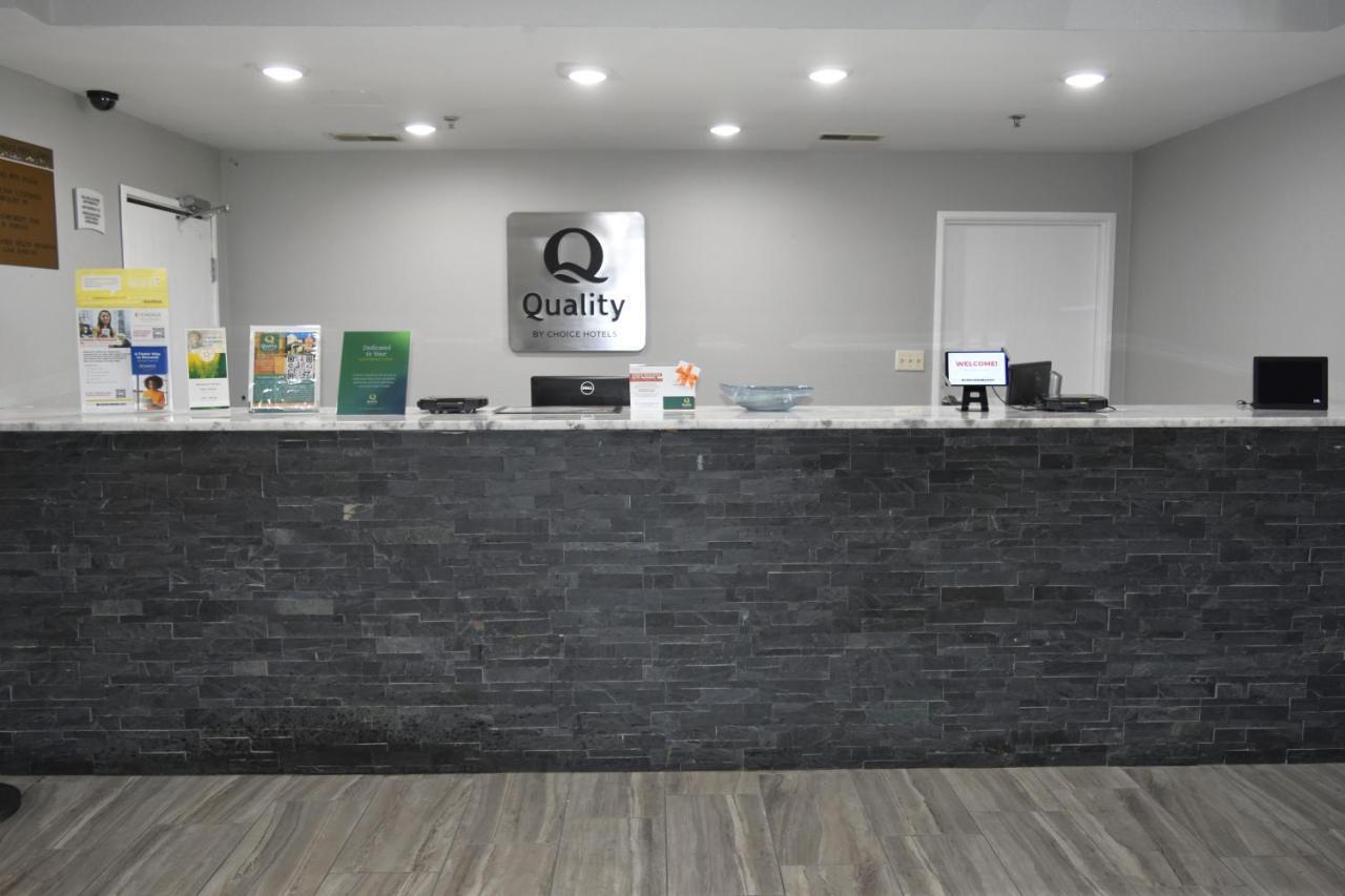 Quality Inn & Suites Brooks Louisville South Extérieur photo