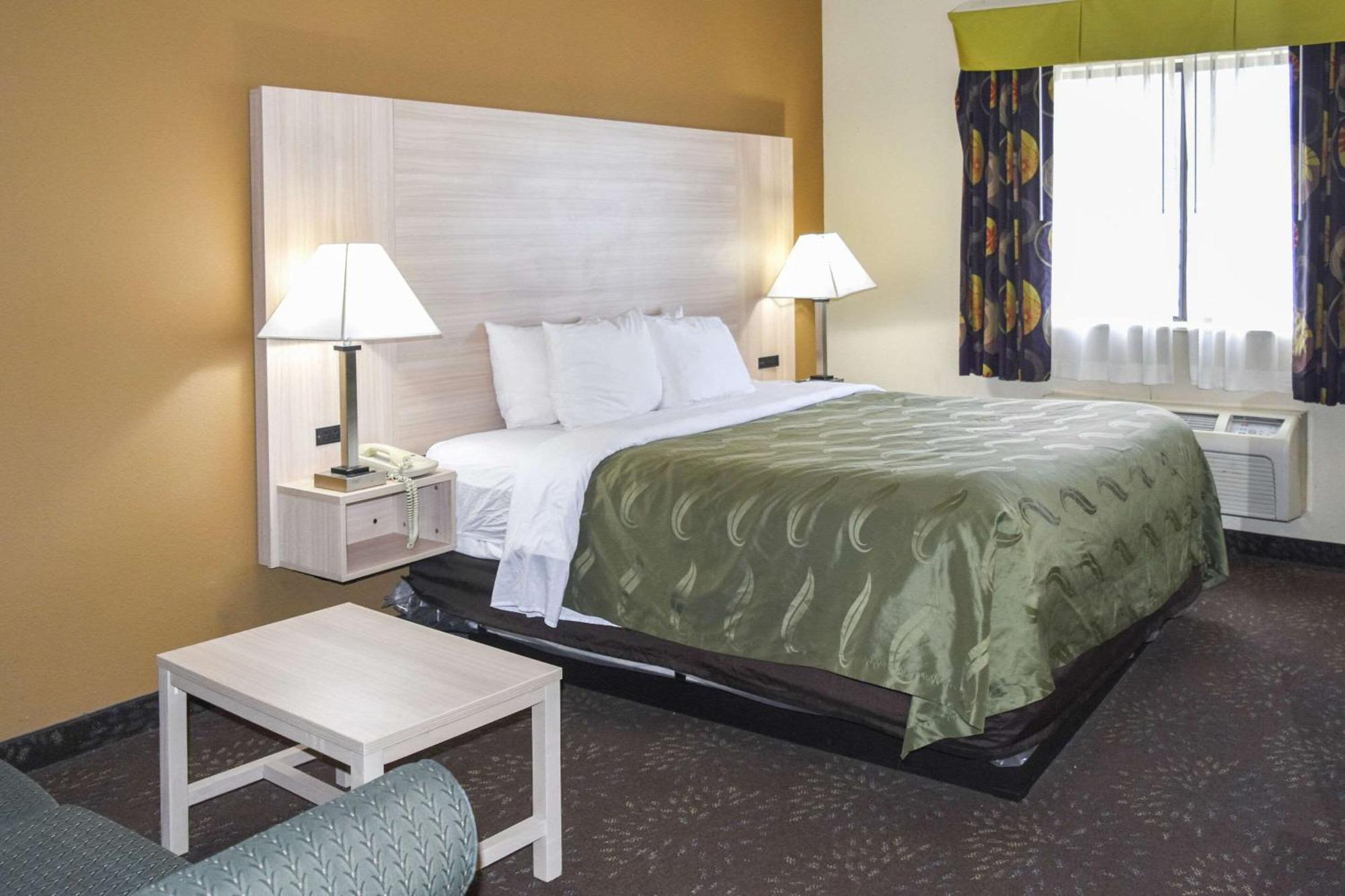 Quality Inn & Suites Brooks Louisville South Extérieur photo